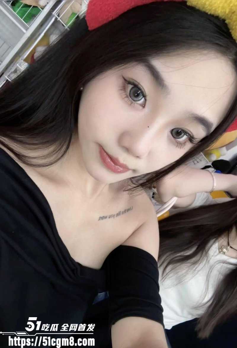 重庆高颜值反差婊杨婉淇不雅视频流出1拷贝 重庆高颜值反差婊杨婉淇不雅视频流出1拷贝