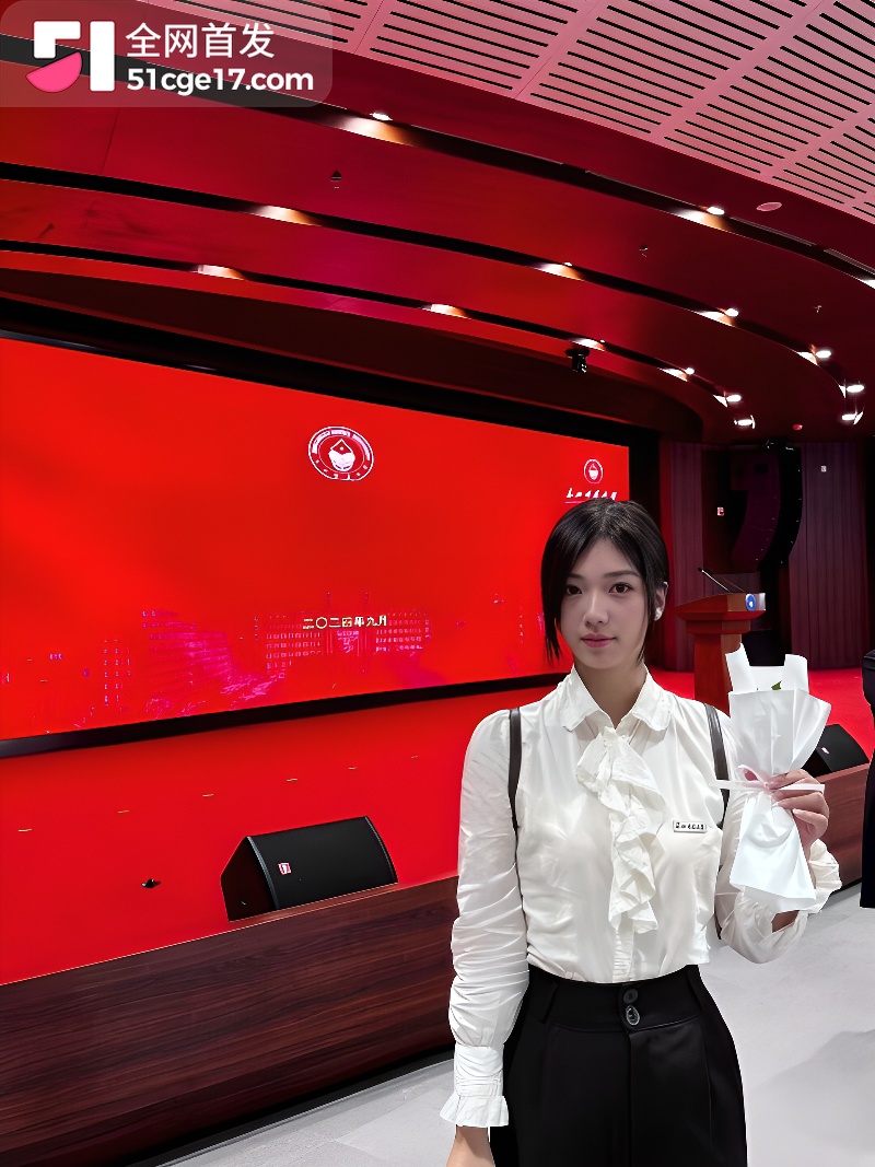 东北师范大学王涵小情侣露脸实拍 2 东北师范大学王涵小情侣露脸实拍 2