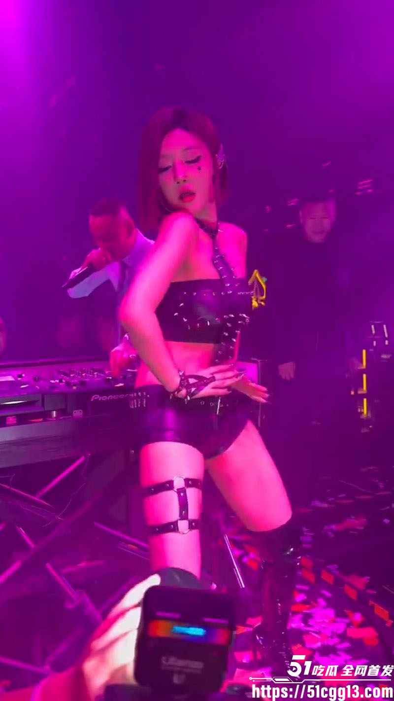 快手百万网红DJNico爱跳舞黑料流出 5 快手百万网红DJNico爱跳舞黑料流出 5