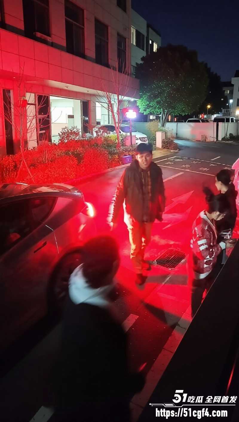 台湾狗仔葛斯齐与女富婆李子恩隐婚016 台湾狗仔葛斯齐与女富婆李子恩隐婚016