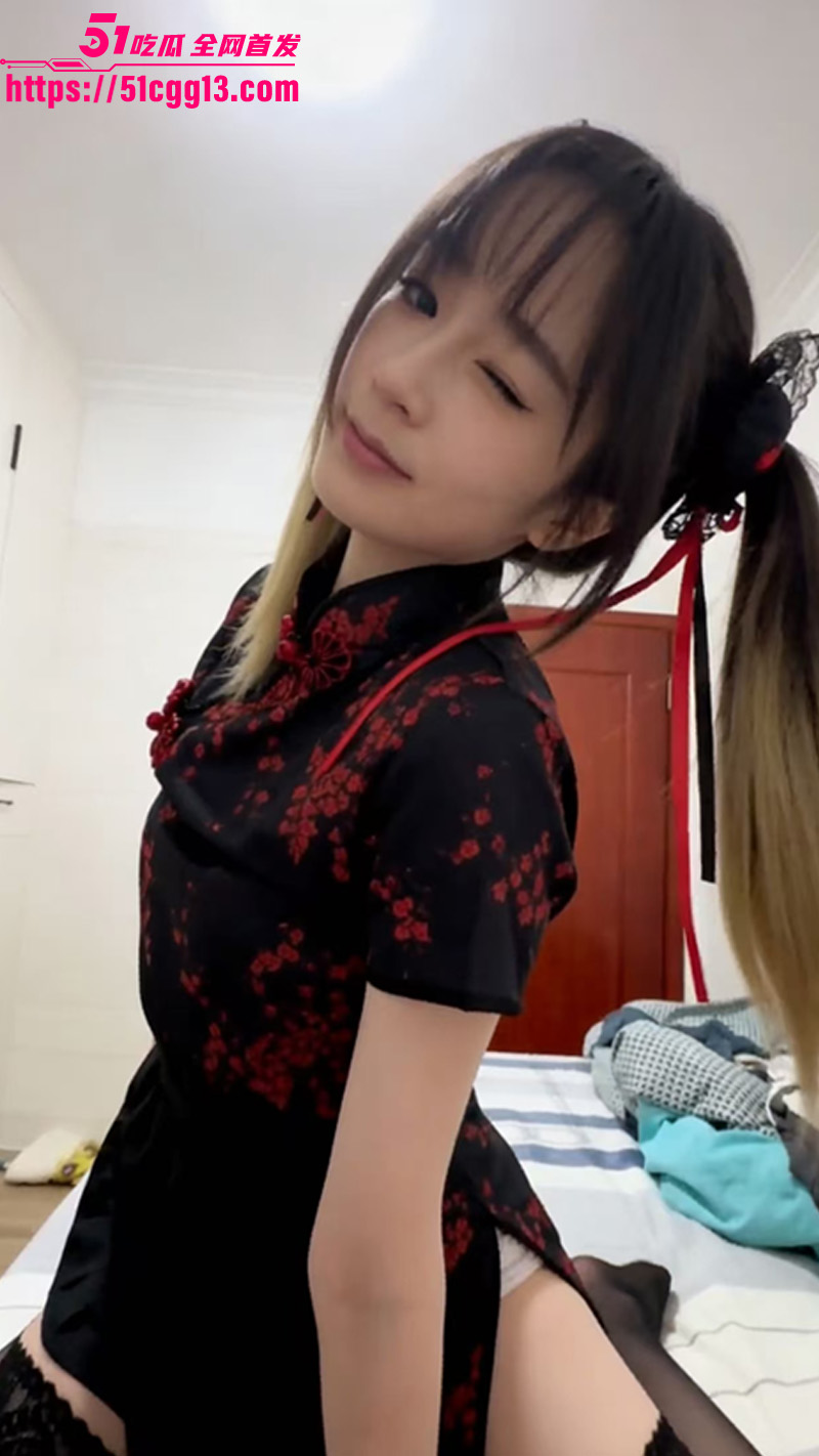 江西情侣情趣装性爱视频3 江西情侣情趣装性爱视频3