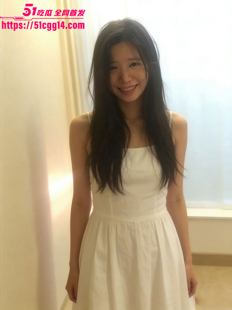 四川反差小妹周晓丽3 四川反差小妹周晓丽3
