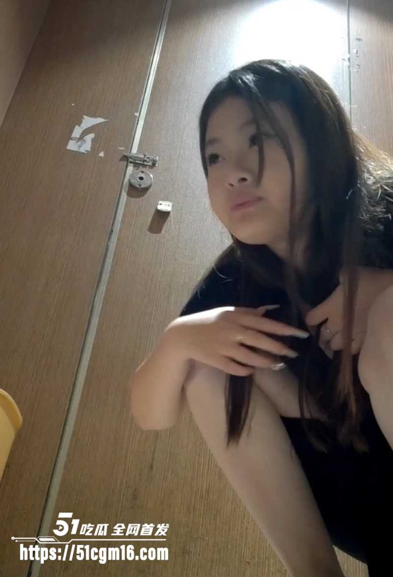 偷拍大神商场女厕偷拍视频合集 7 拷贝