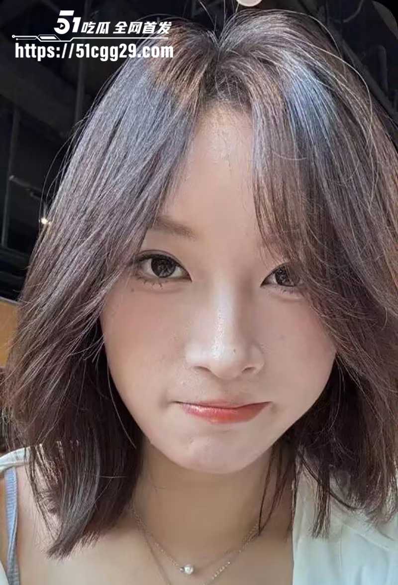 武汉大学超美学姐王佳雯不雅视频流出3拷贝 武汉大学超美学姐王佳雯不雅视频流出3拷贝