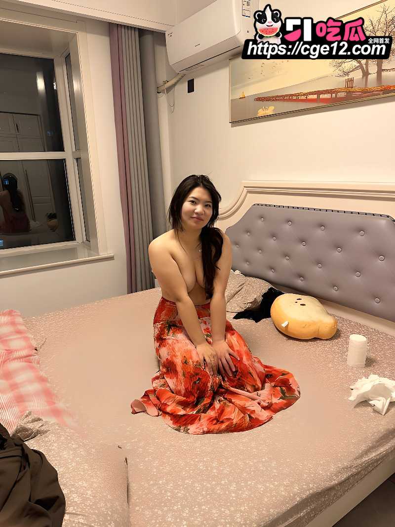 巨乳人妻性爱私拍 3 巨乳人妻性爱私拍 3