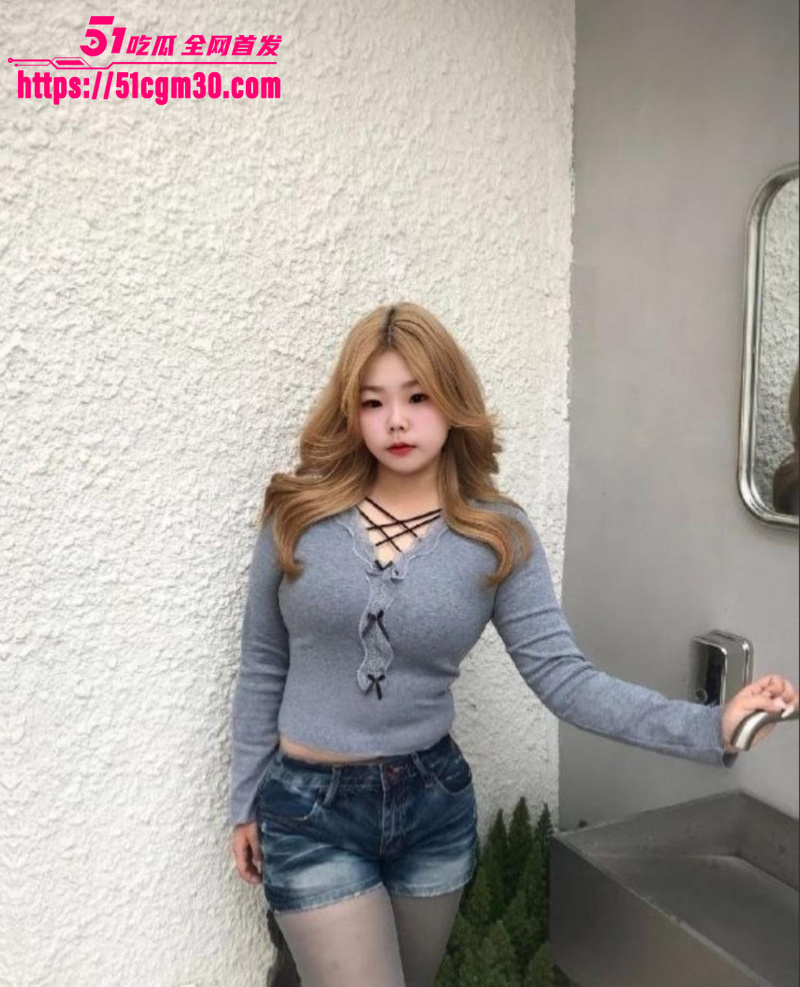 浙江巨乳辣妹 周霞 性爱合集来袭 5 浙江巨乳辣妹 周霞 性爱合集来袭 5