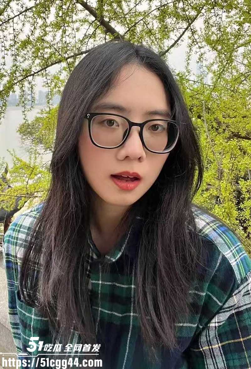 反差眼镜妹不雅视频泄密 1 拷贝 反差眼镜妹不雅视频泄密 1 拷贝