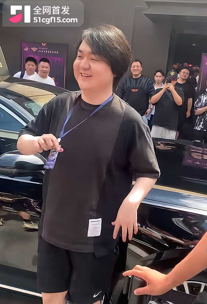 抖音千万网红陈伯连环塌房 5 拷贝 抖音千万网红陈伯连环塌房 5 拷贝