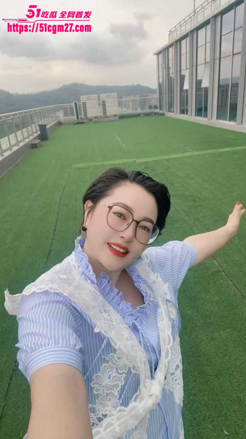深圳骚妇 付恒语 龙华台球评委 私下到处约炮 2 深圳骚妇 付恒语 龙华台球评委 私下到处约炮 2
