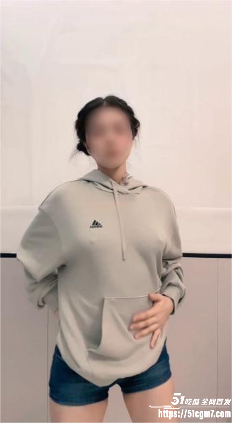 丸子头辣妹 小乔 付费定制福利 3 丸子头辣妹 小乔 付费定制福利 3