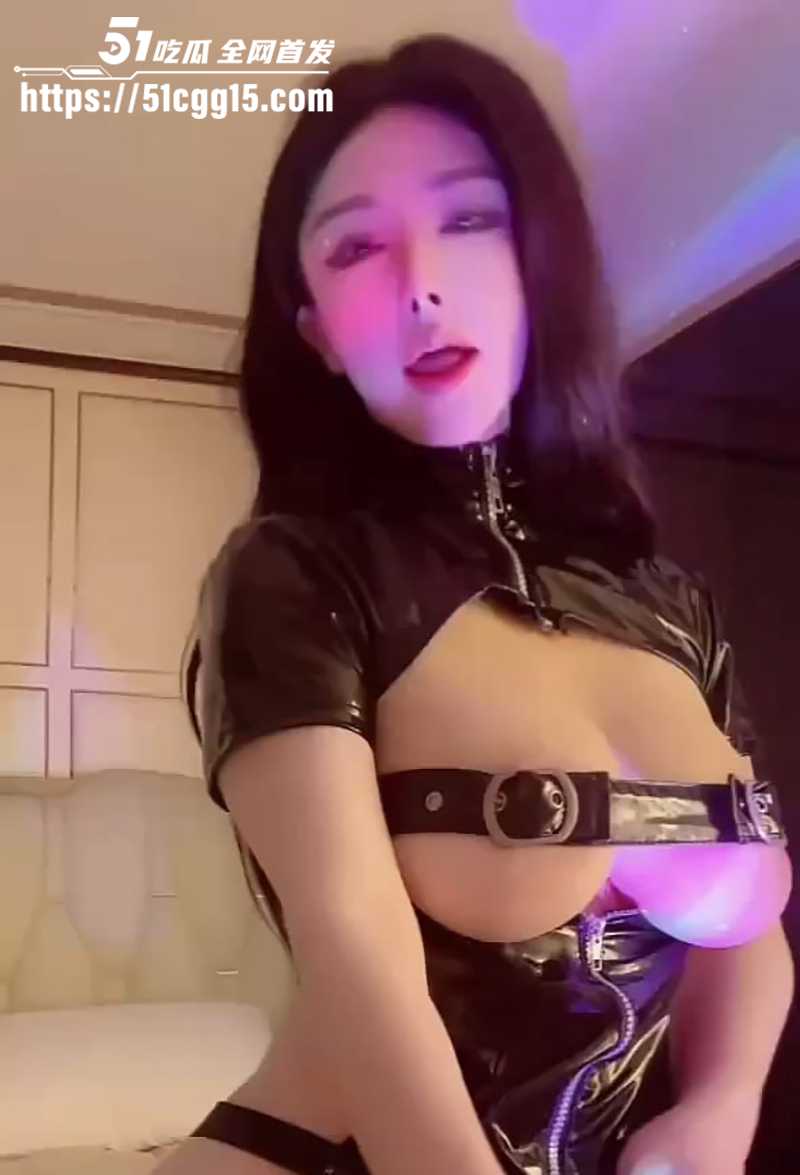 秀人网顶级模特潘娇娇大尺度拍摄视频流出3拷贝 秀人网顶级模特潘娇娇大尺度拍摄视频流出3拷贝