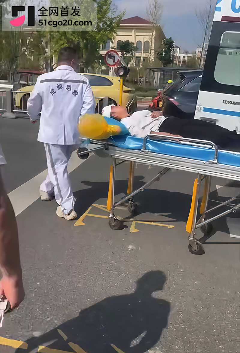 青白江小学门口吵架杀人 8 拷贝 青白江小学门口吵架杀人 8 拷贝