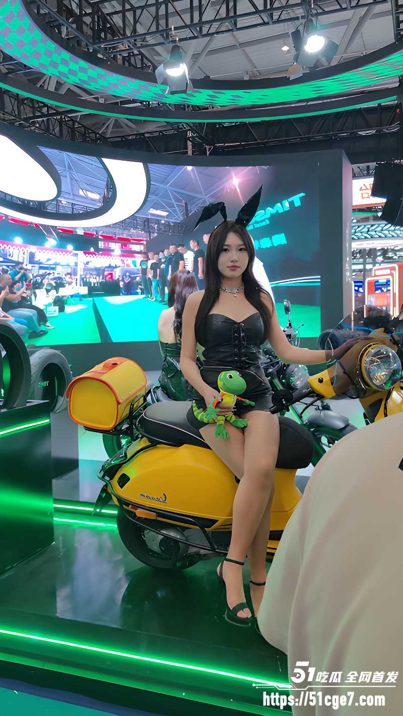 摩托车展抄底极品车模 2 摩托车展抄底极品车模 2