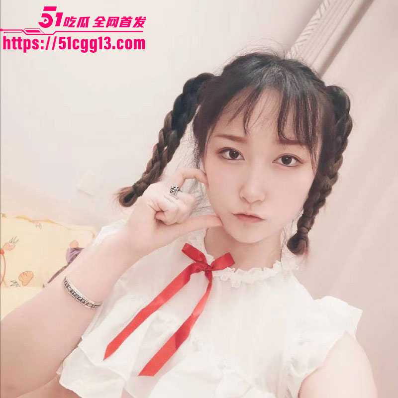 美艳人妻禧妹妹1 美艳人妻禧妹妹1