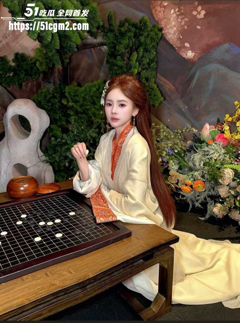 猫妹妹被前助理芳酱曝光04 猫妹妹被前助理芳酱曝光04