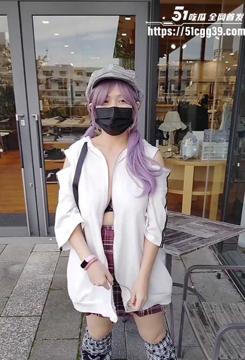 极品精神小妹霓虹精神小妹超刺激户外露出视频流出1拷贝 极品精神小妹霓虹精神小妹超刺激户外露出视频流出1拷贝