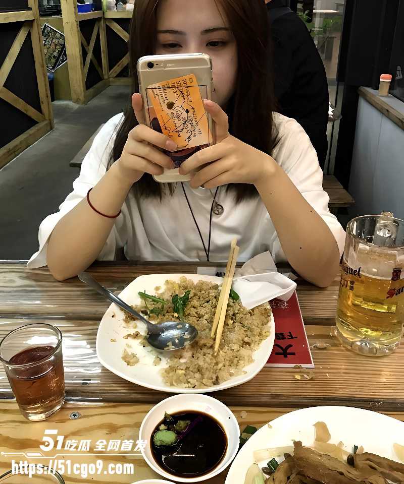 黑鲍鱼御姐 喝完酒就回家挨操 2 黑鲍鱼御姐 喝完酒就回家挨操 2
